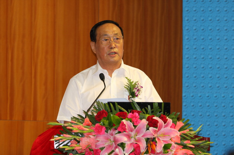 2011中國汽車產(chǎn)業(yè)信息化高峰論壇暨成果評選在京舉辦      